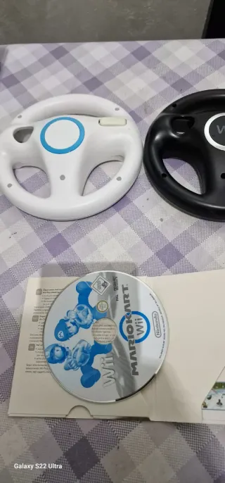 Mario Kart Wii + Volanti Nintendo Wii