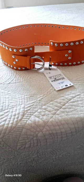 Cinturón Zara Piel Naranja Tachuelas Talla 80