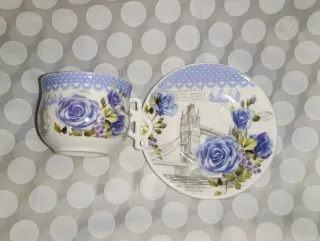 Tazzina da caffè in porcellana decorata