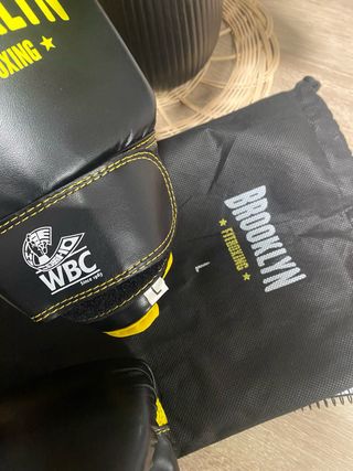 Guantes Boxeo Brooklyn Talla L + Cintas