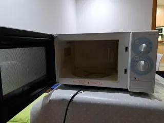 Microonde Lynx Wave Plus Bianco