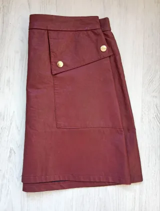 Minifalda polipiel Zara Talla M