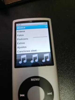 iPod Nano 5ª Gen 16GB Plata