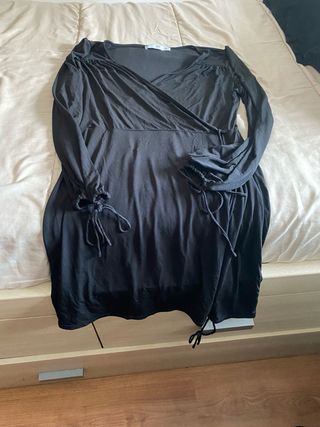 Abiti da donna diversi modelli e colori