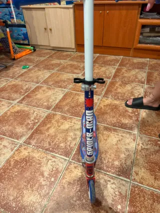 Patinete infantil Spiderman