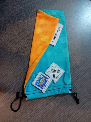 Nintendo 2DS XL Blanca y Naranja