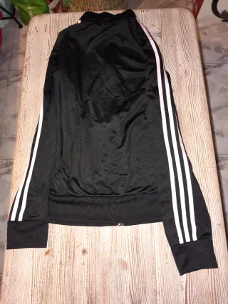 Chaqueta deportiva Adidas Negra y Rosa