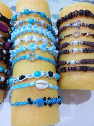 Pulseras artesanales