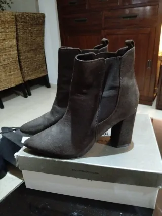 Botines de tacón para mujer