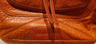 Bolso Lamarthe de piel. Color cuero anaranjado