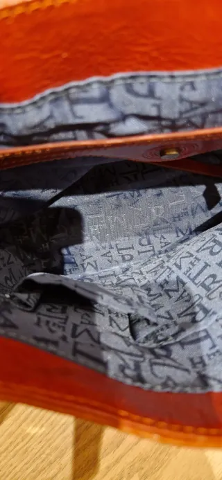 Bolso Lamarthe de piel. Color cuero anaranjado