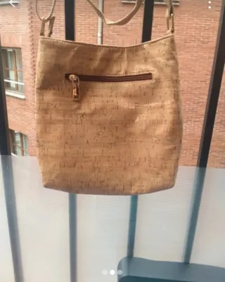 Bolso / bandolera de corcho hecho a mano
