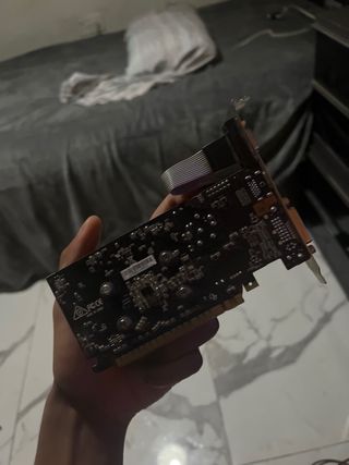 Scheda grafica MSI GTX 1050 Ti