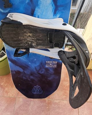 Tabla Snowboard LIB con Fijaciones Burton