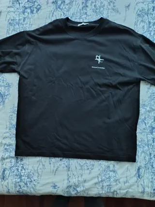 Camiseta Zara Negra Logo