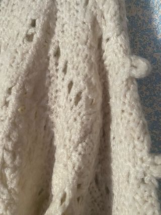 Jersey punto calado bolas beige