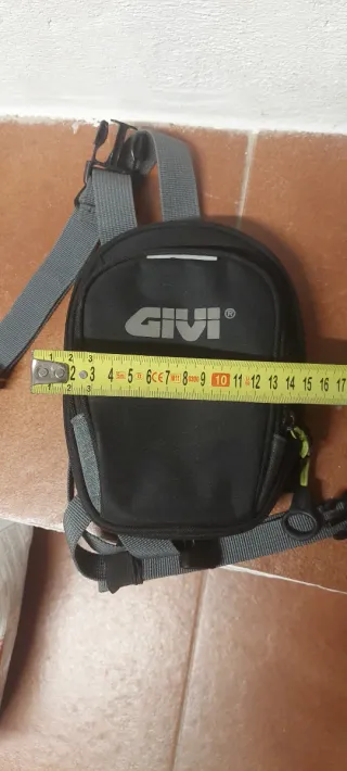 Bolsa de pierna Givi
