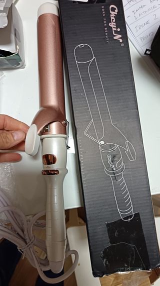 Rizador de pelo CheyiN oro y blanco