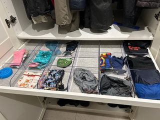 Separadores de armario transparentes