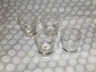 Set 4 Bicchierini Vetro