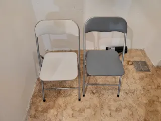 2 Sedie Pieghevoli in Metallo e Plastica
