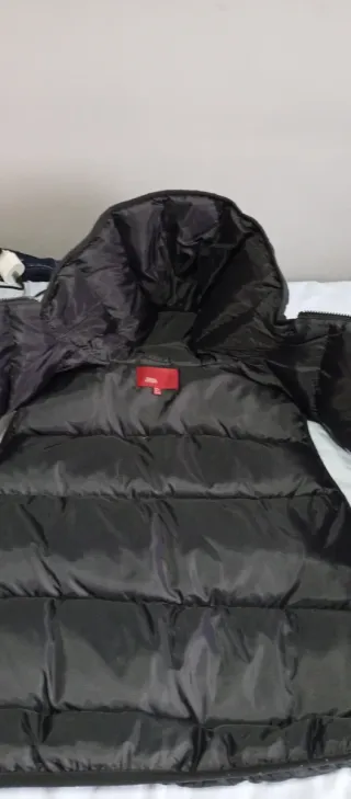 Chaleco acolchado Zara Jeans negro Talla L