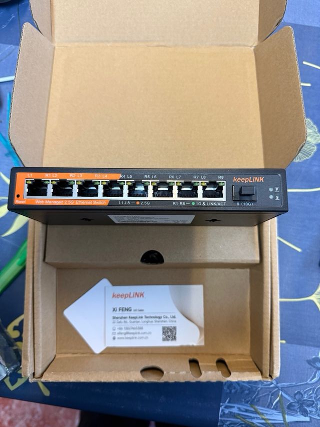 Keeplink KP-9000-9XH-X 2.5G Switch 8 Puertos