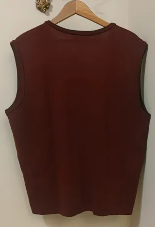 Chaleco de punto Brown Jury botones burdeos talla