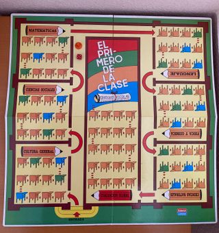 Juego de mesa “El primero de la clase”