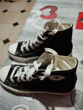 Sneakers Converse Nere Alte
