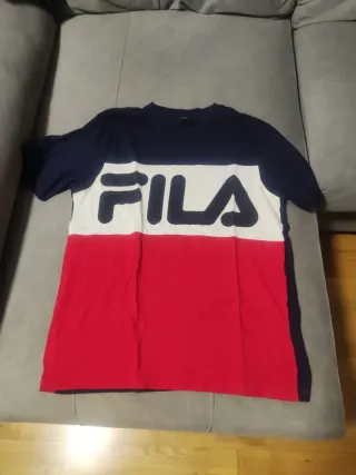 Camiseta Fila Azul, Blanca y Roja