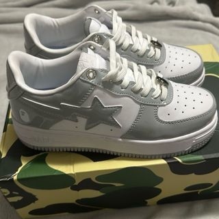 Zapatillas Bape Grises y Blancas