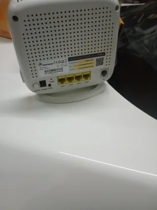 Router Wi-Fi Comtrend