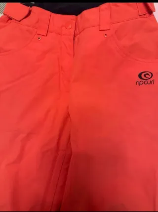 Chaqueta y pantalón de nieve niña.