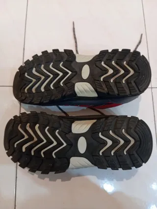 Zapatillas Tex Talla 41 Rojas y Grises