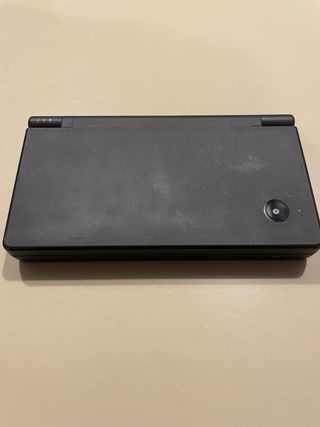 Nintendo DSi Negra + Accesorios