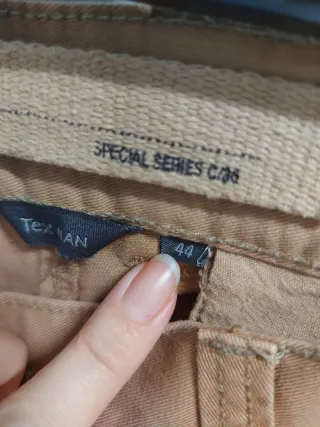 Pantaloni chino da uomo marrone