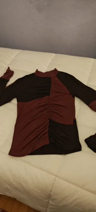 Camiseta Sfera Drapeado Cuello Perkins Talla S