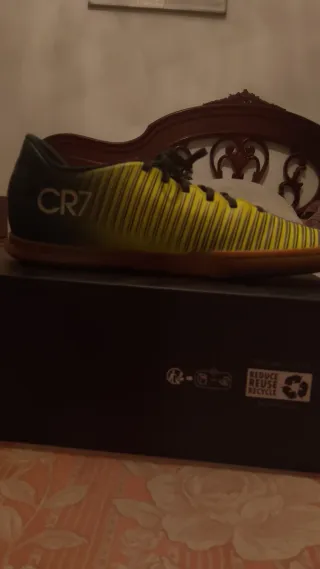 Botas Fútbol Sala CR7 MercurialX Talla 42