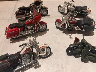 8 Modellini Harley Davidson
