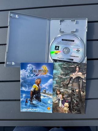 Final Fantasy 7 y 8 de PS1 y Final Fantasy 10 PS2