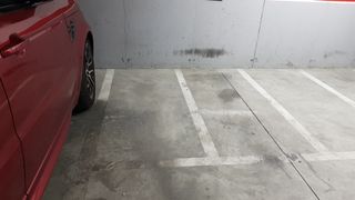 Parking para moto en alquiler