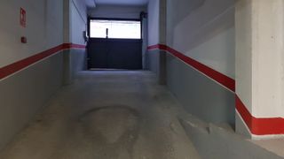 Parking para moto en alquiler