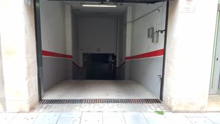 Parking para moto en alquiler