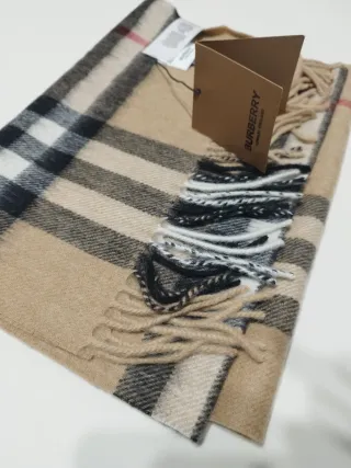 Bufanda Burberry Beige Multicolor