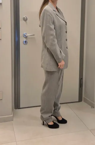 Completo giacca e pantalone donna grigio