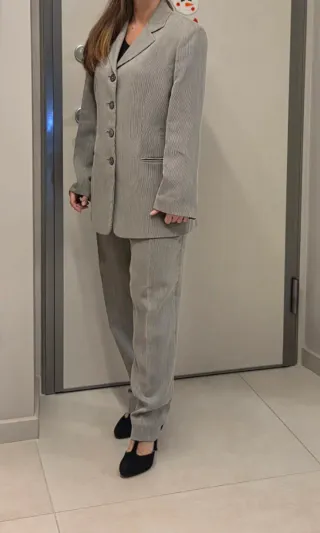 Completo giacca e pantalone donna grigio