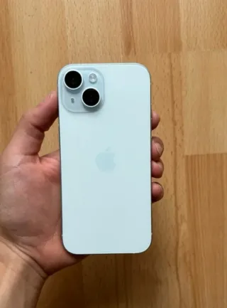 iPhone 15 128 GB Azul Claro