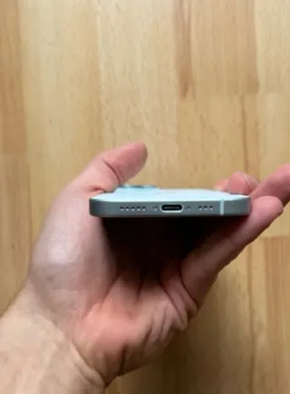 iPhone 15 128 GB Azul Claro