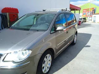 Volkswagen Touran 2009
